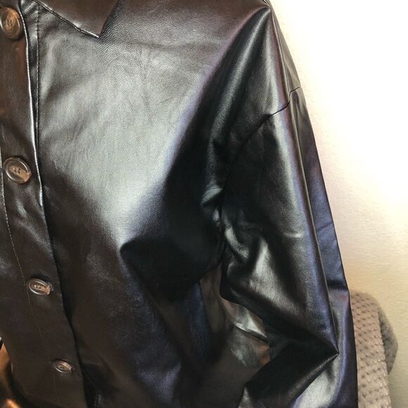 SHEIN💫faux leather 💫 bottom down shirt - Picture 13 of 14
